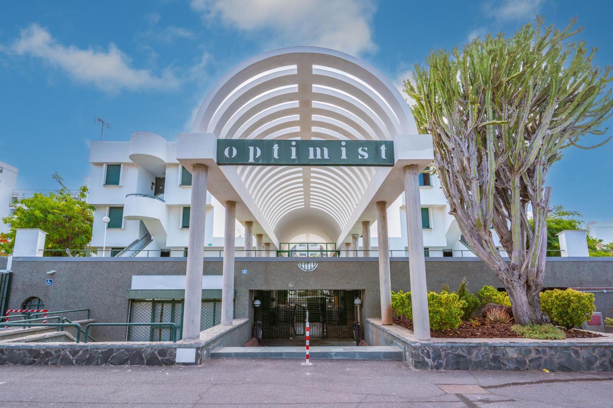 Go2Tenerife Apart Sira Family, Pool & Beach Playa de las Américas Exterior foto